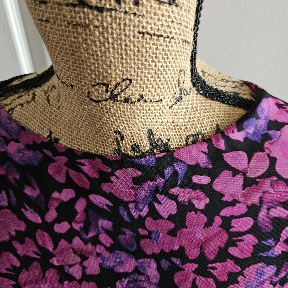 NWT ☆ Kasper Top/Blouse, Size Large Petite, Brand NEW! - Picture 2 of 5